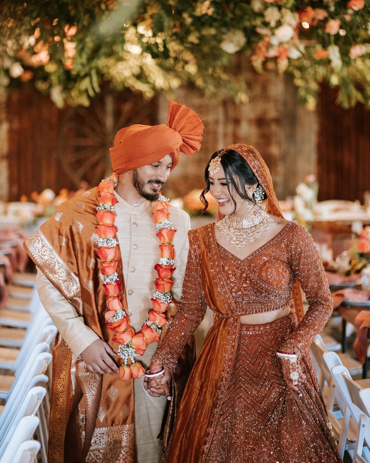 Absolutely loved this reception decor &amp; styling by @_isntitlovelyevents for Dea &amp; Saty&rsquo;s reception 😍
.
HMUA: @fareha_bridal_studio 
Venue: @adamspeakcountryestate 
DJ @jskmusic
Bridal outfit @adityaandmohit 
Jewellery @infinity_collect