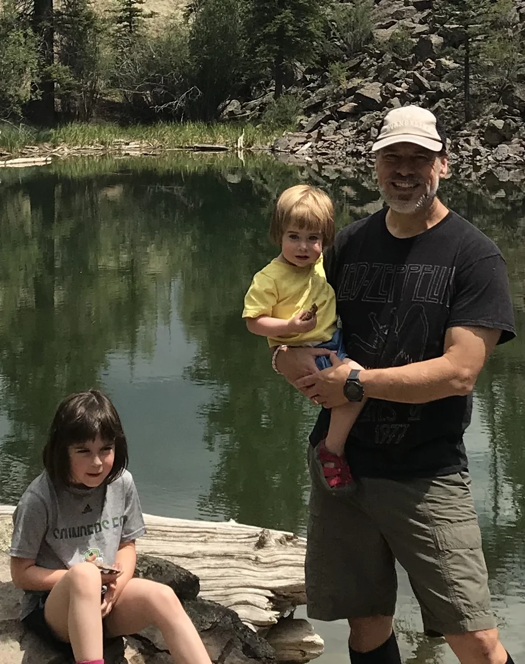 Billy with his daughters - down 40lbs! 