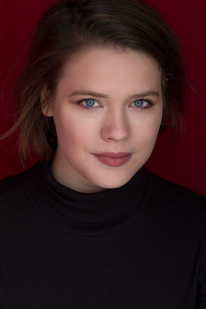 Eibhleann+Clyne+commercial+headshot.webp