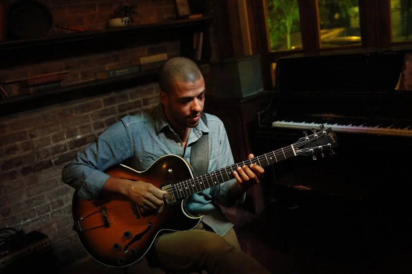 seth solo playing 5.JPG