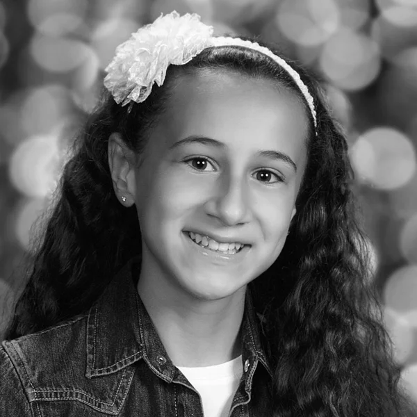 Shaine Kilyun as Natalie