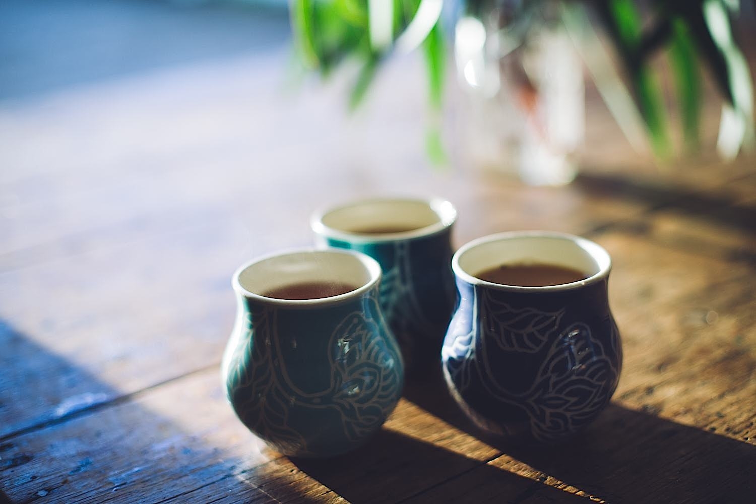 Handmade tea cups by Dariya Gratte Image: Paris Hawken Photography