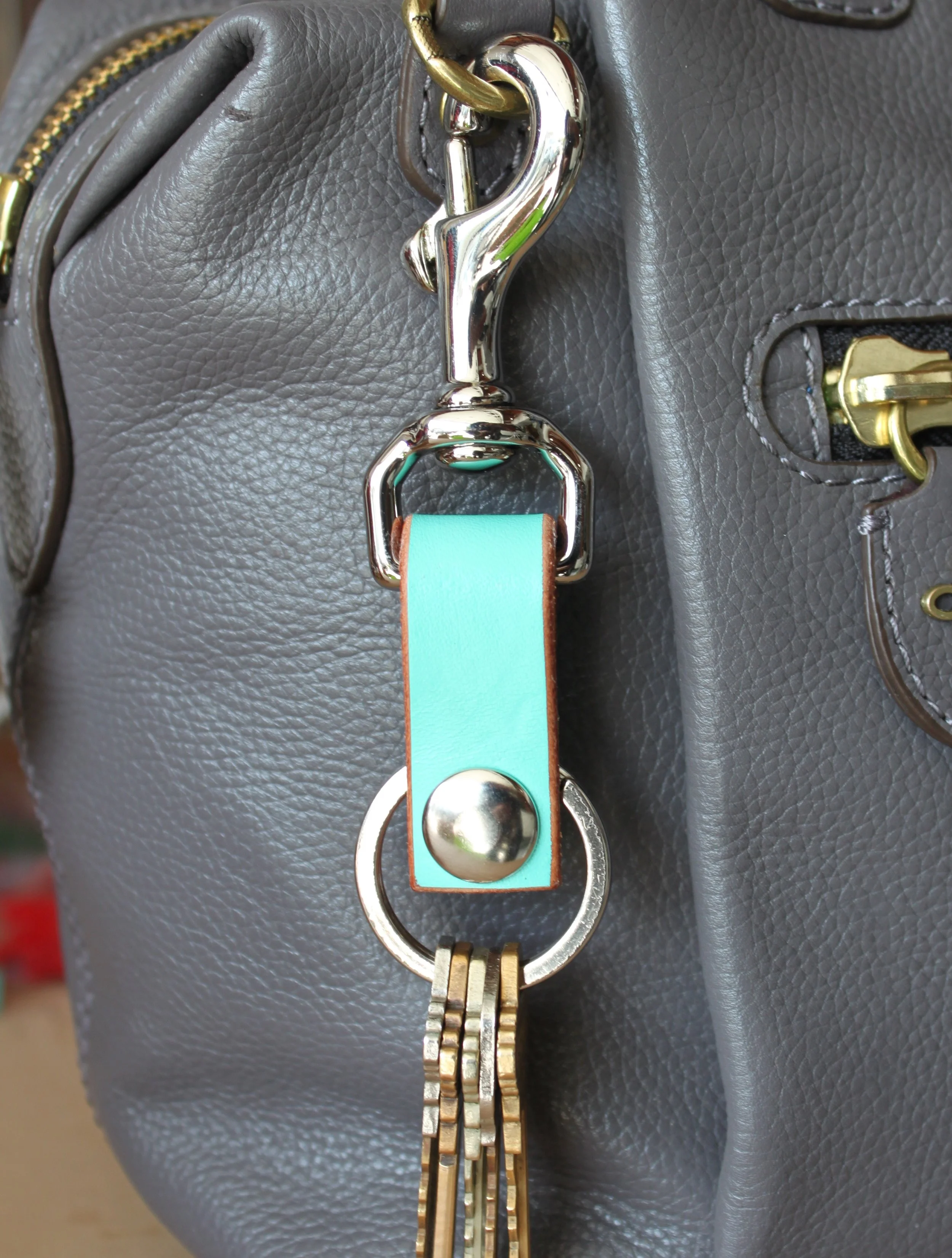 Keychain - Famous Tiffany Type Keychain color | Valet Parking | Brullen® Company