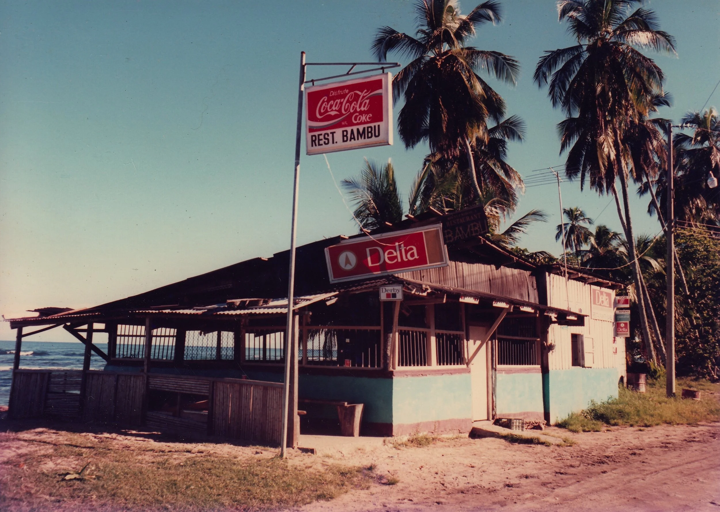 EY_001_014.jpg