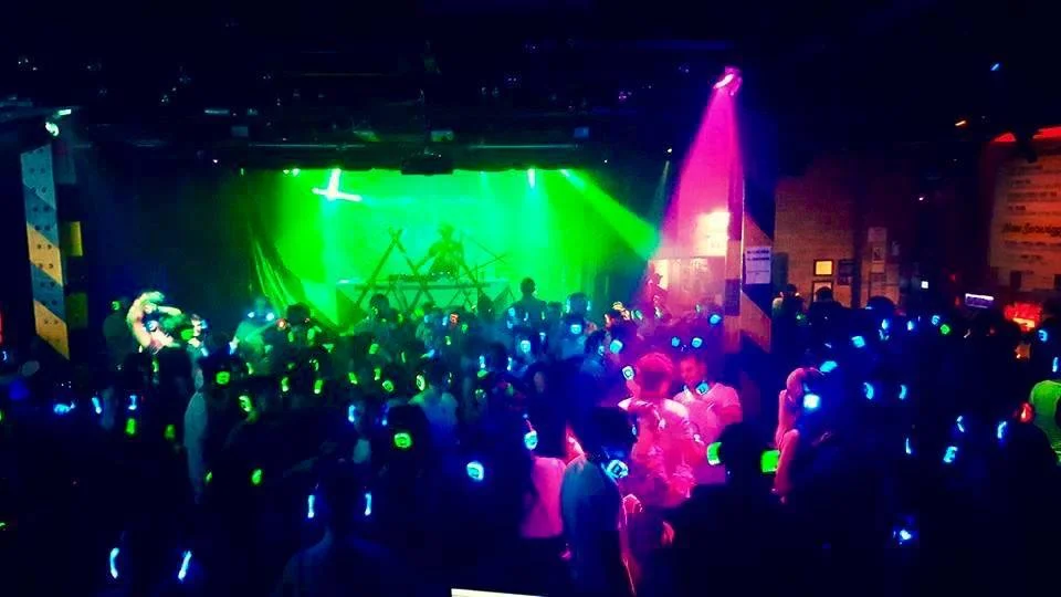 Wonky's set - people soon caught on.