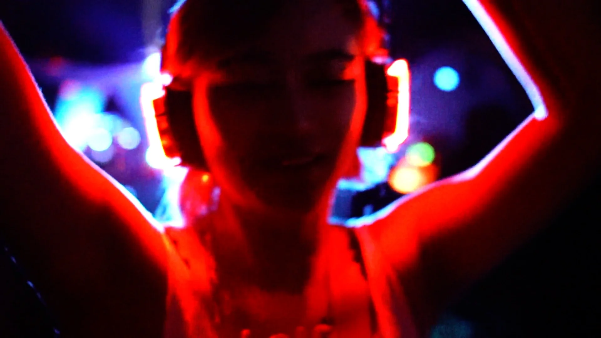 girl • FOREST IMMERSIVE 8.jpg