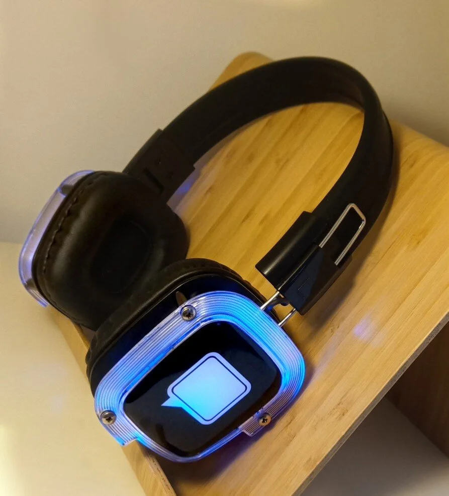 Display Headset Blue.jpg