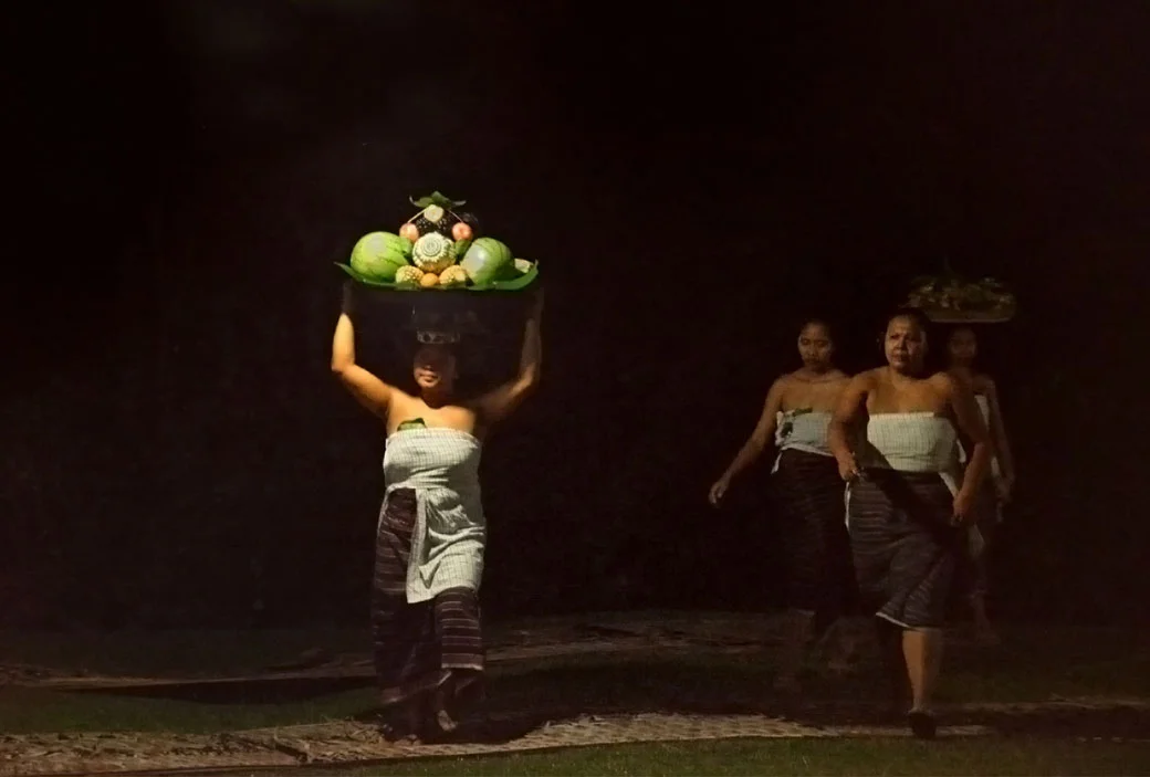 27 Delivering the Offering
