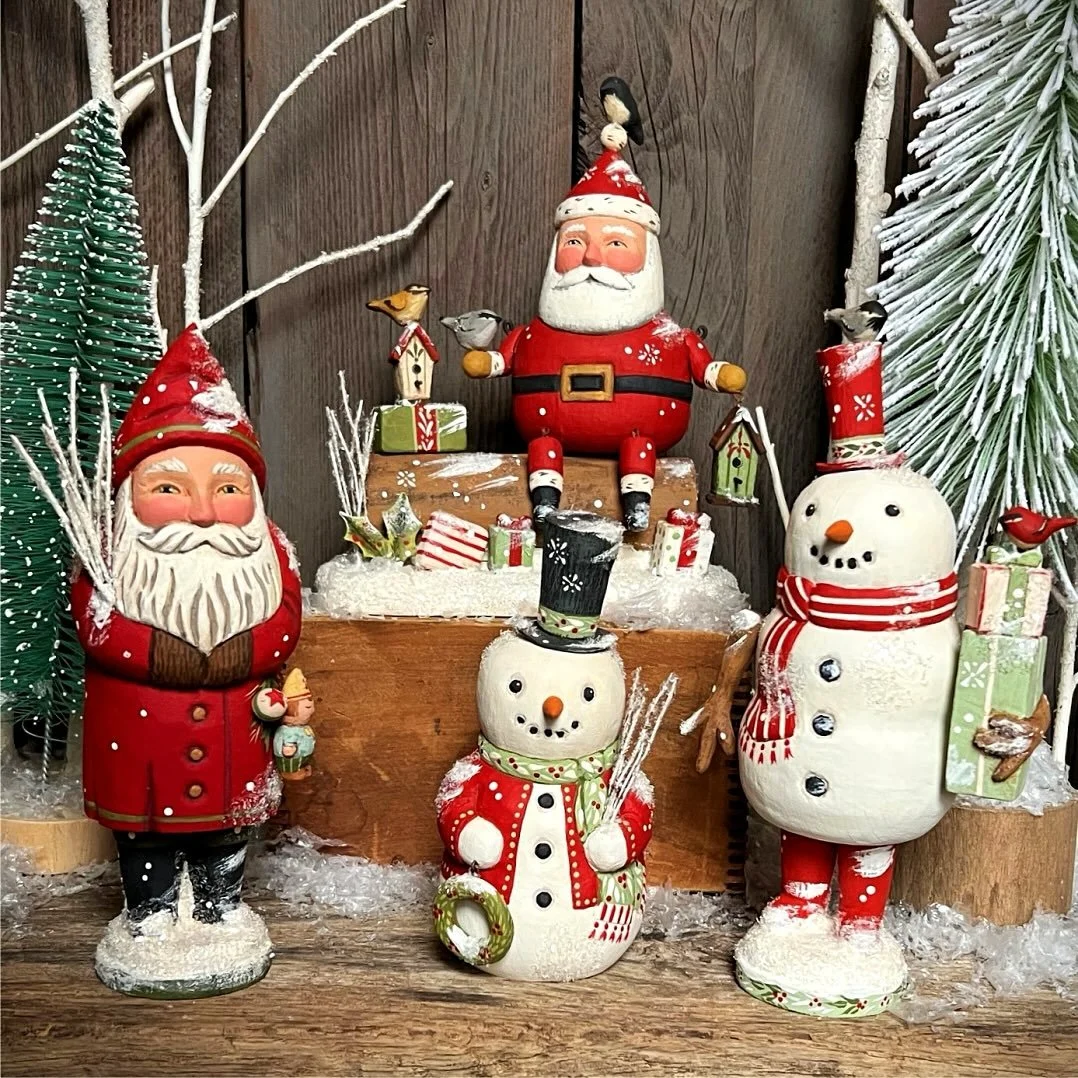 New Santas and snowmen have been added to my Christmas shop. These jolly fellows would love to help make your season bright! ✨🎅🏼✨ 

#christmas #santa #woodcarving #snowmen #christmastimeishere decor #gregguedel