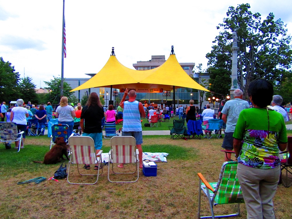 Veteran's Park Free Thursday Night Concerts-July 28th