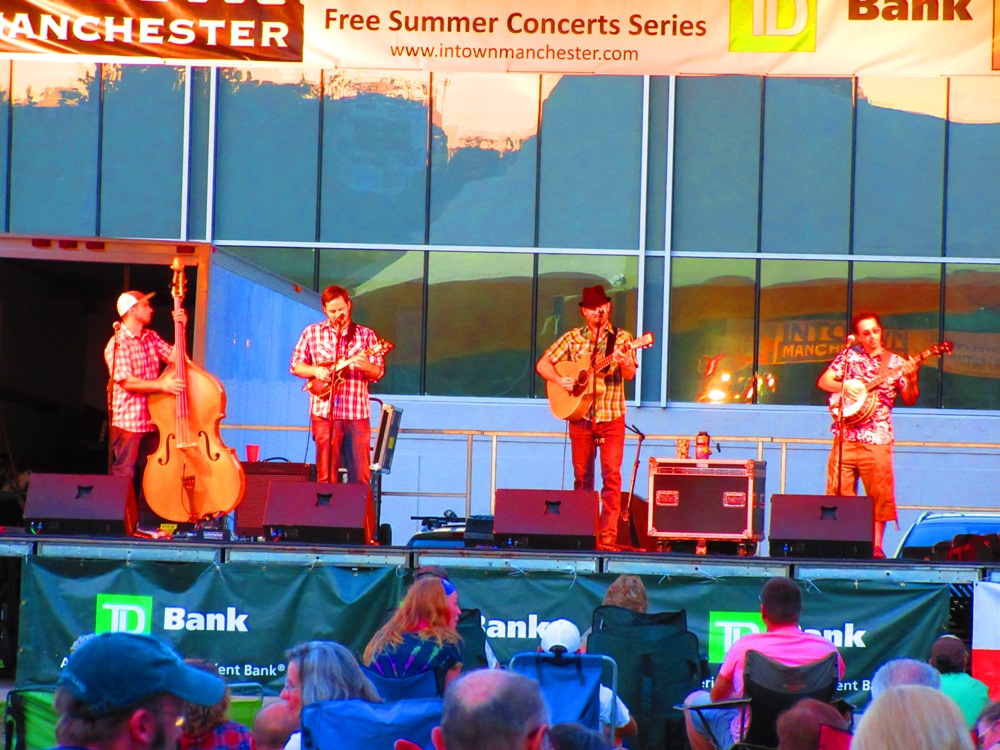 Rockspring was the headliner and performed great acoustic music.