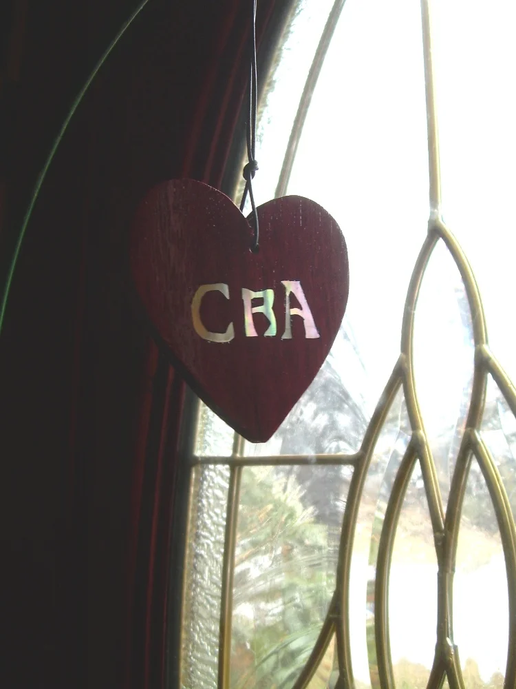 Of course, these remembrance hearts have to be special ordered so the particular initials can be inlaid.