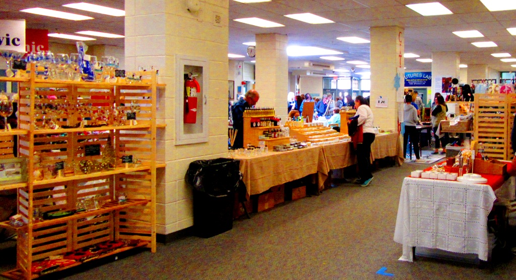 a view of the lobby vendors