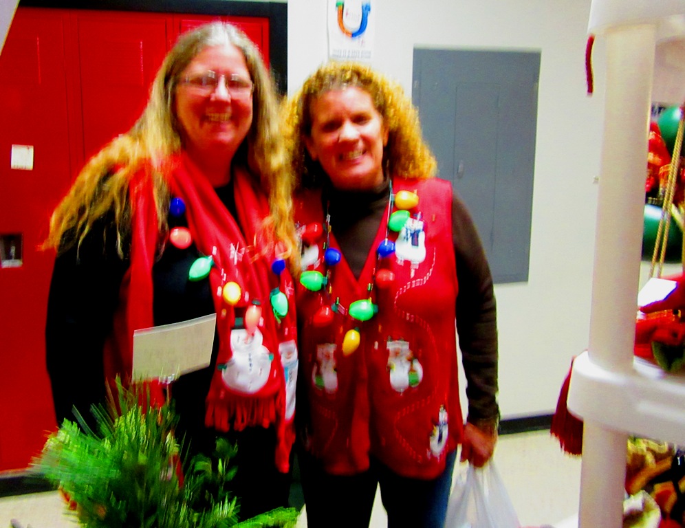 Cindy and Lisa love these holiday craft fairs and their exuberance distracted me from noticing that the picture was BLURRY! Sorry girls!