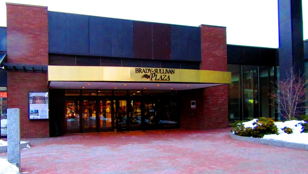 Intown Holiday Market at Brady Sullivan Plaza Thursday, December 15, 2016