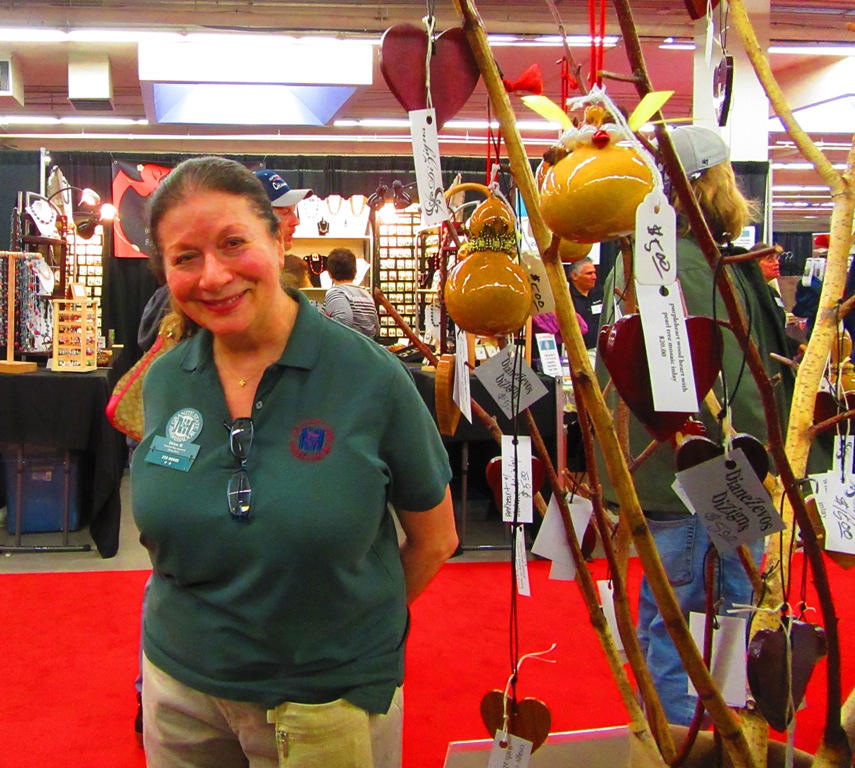 Helen is one of the many wonderful ambassadors helping us single vendors out. Thanks Helen!