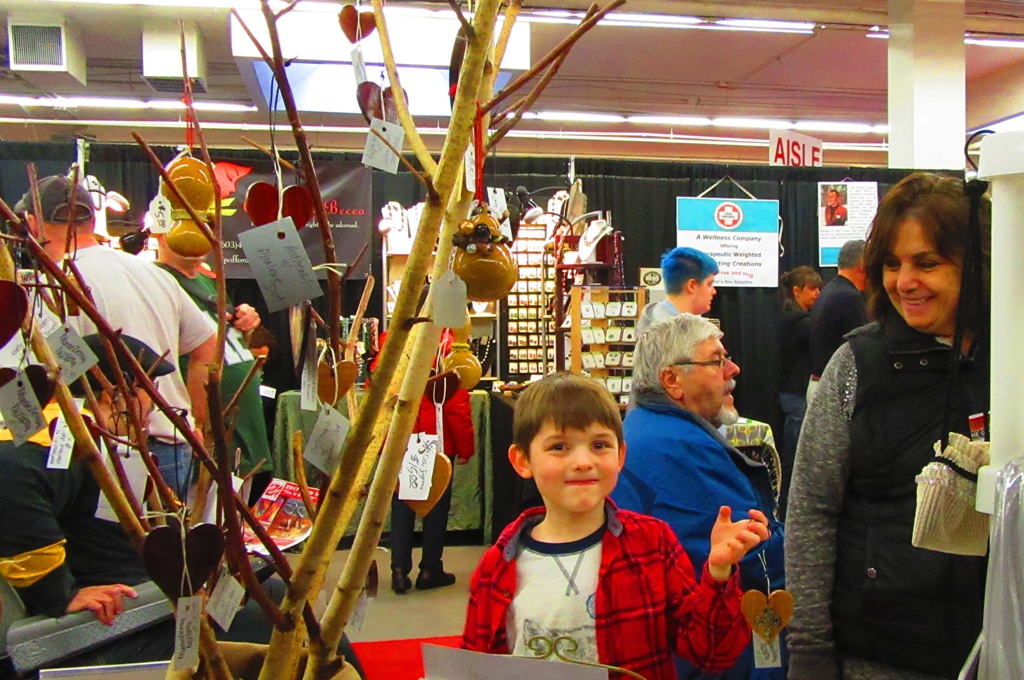 Also thanks to Killian (what a great Irish name!) who purchased this curly maple with abalam shamrock, of course, and thanks to his mom.