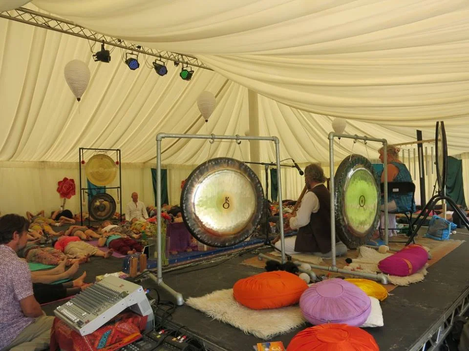 Group gong bath at Colourfest 2016