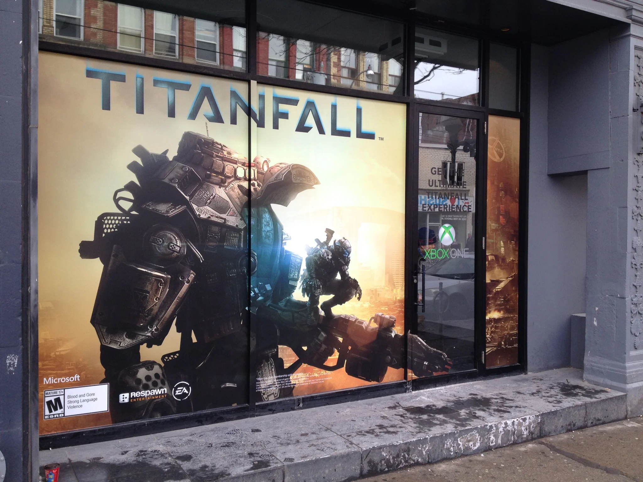 Window graphic - Titanfall for Xbox One