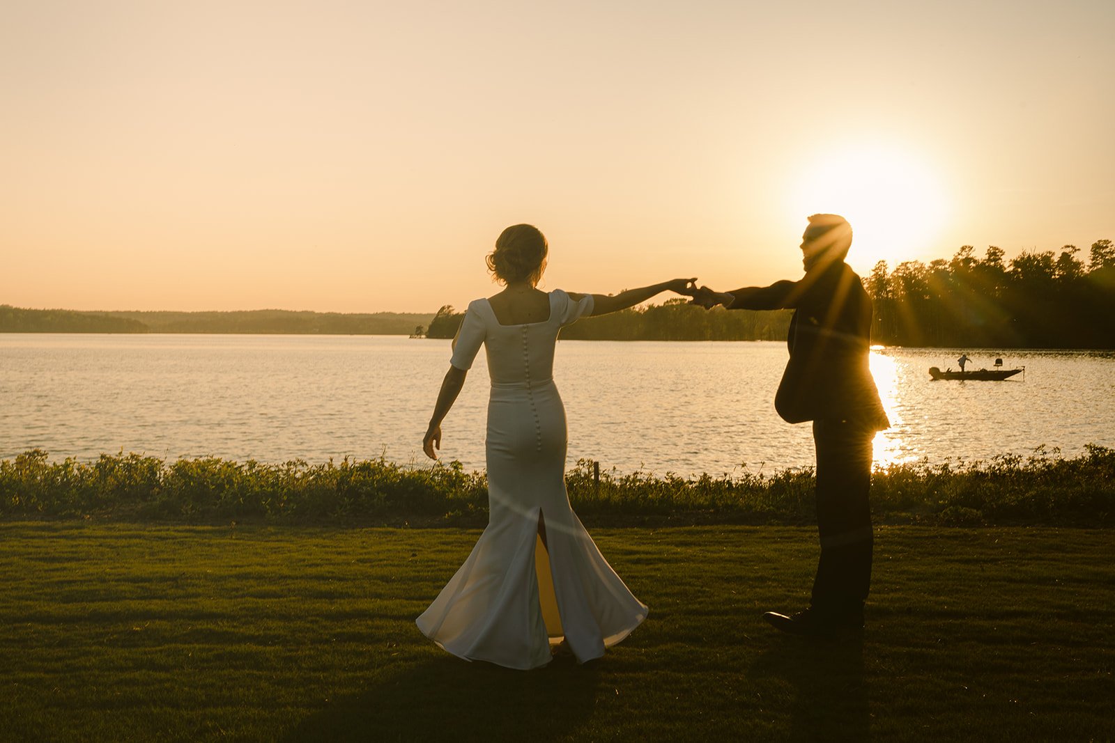 Jess &amp; Nick's Spring Wedding at Old North State Club
