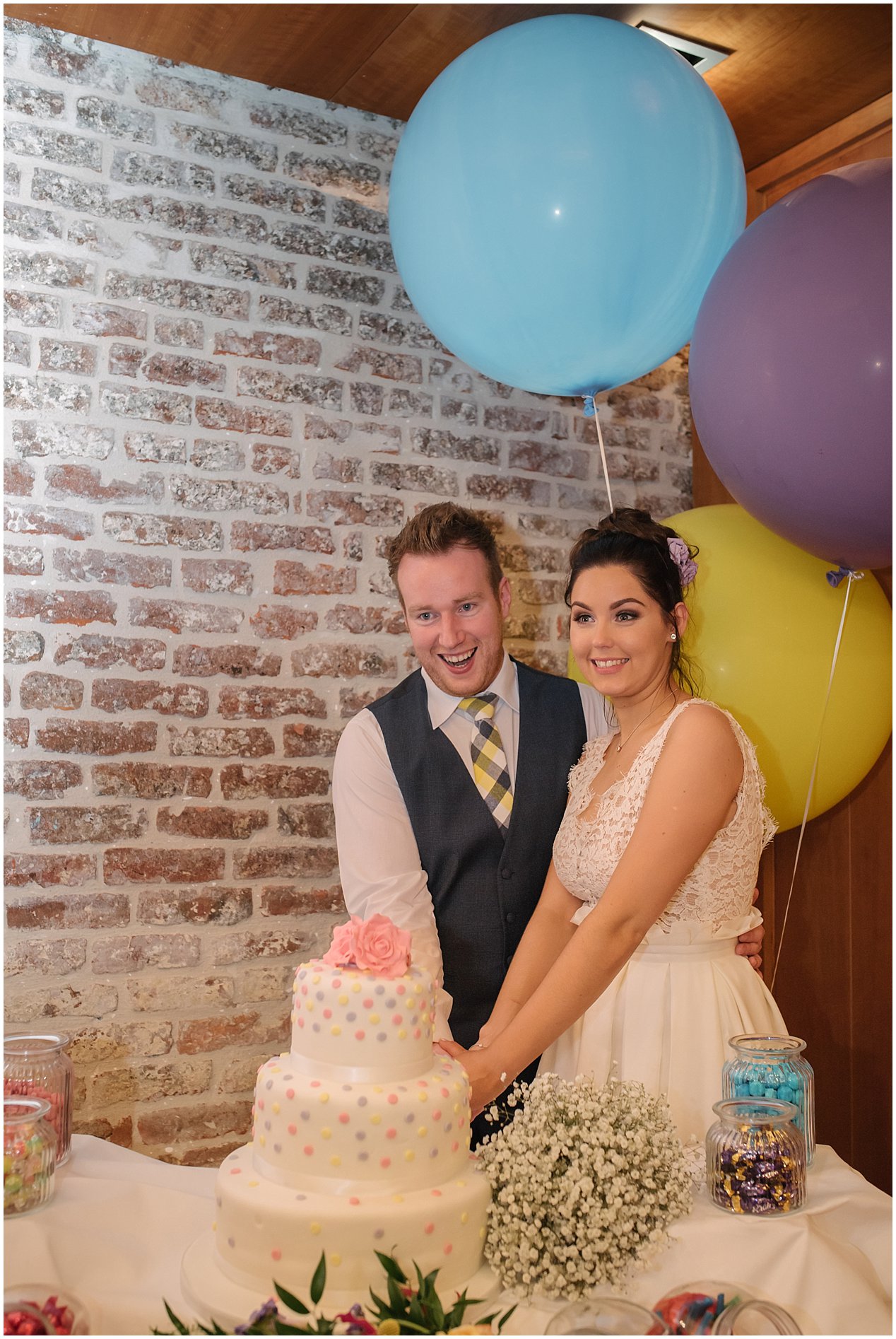 Ellie_Aaron_Farnham_Estate_Cavan_0143.jpg