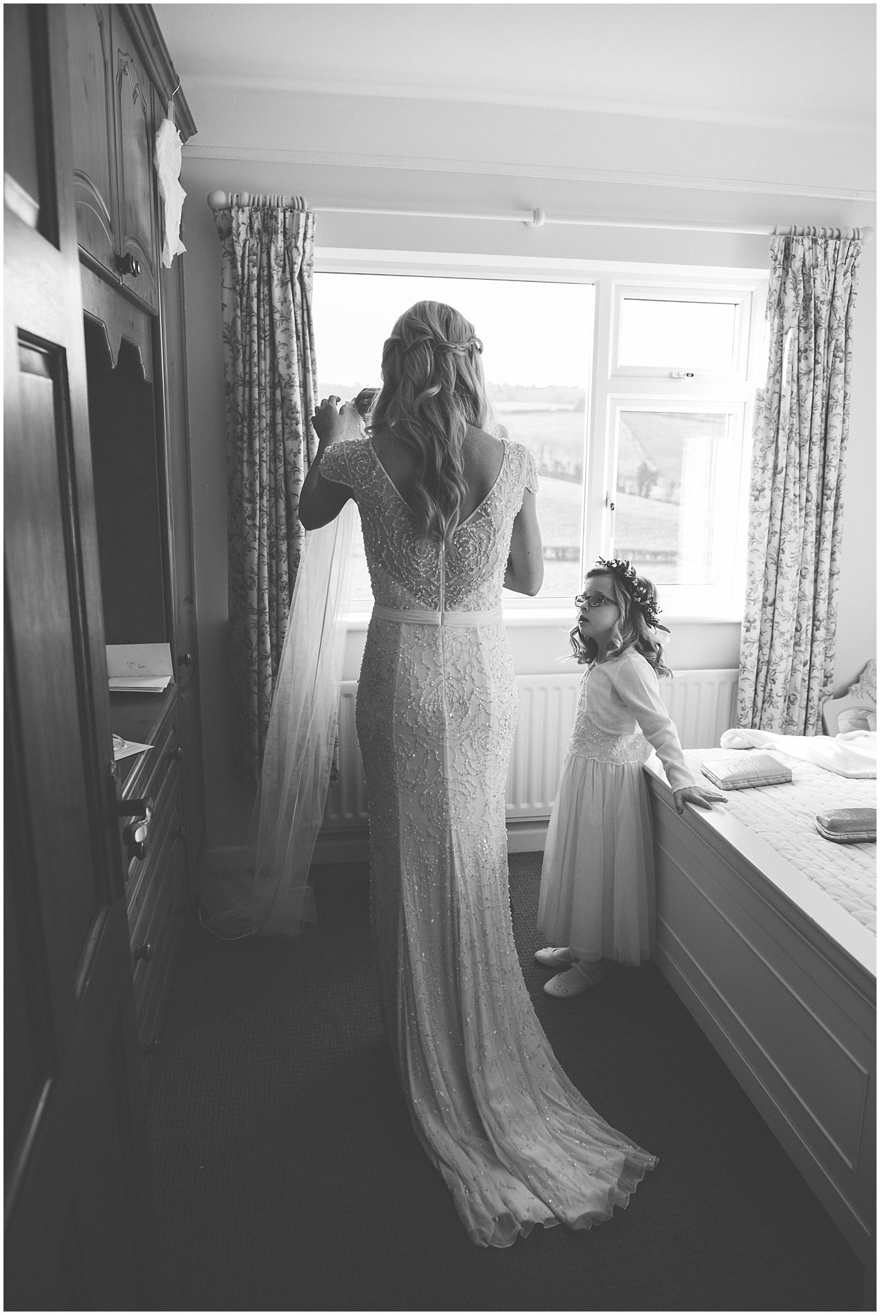 jill_Chris_Lough_Erne_Resort_Wedding_0023.jpg