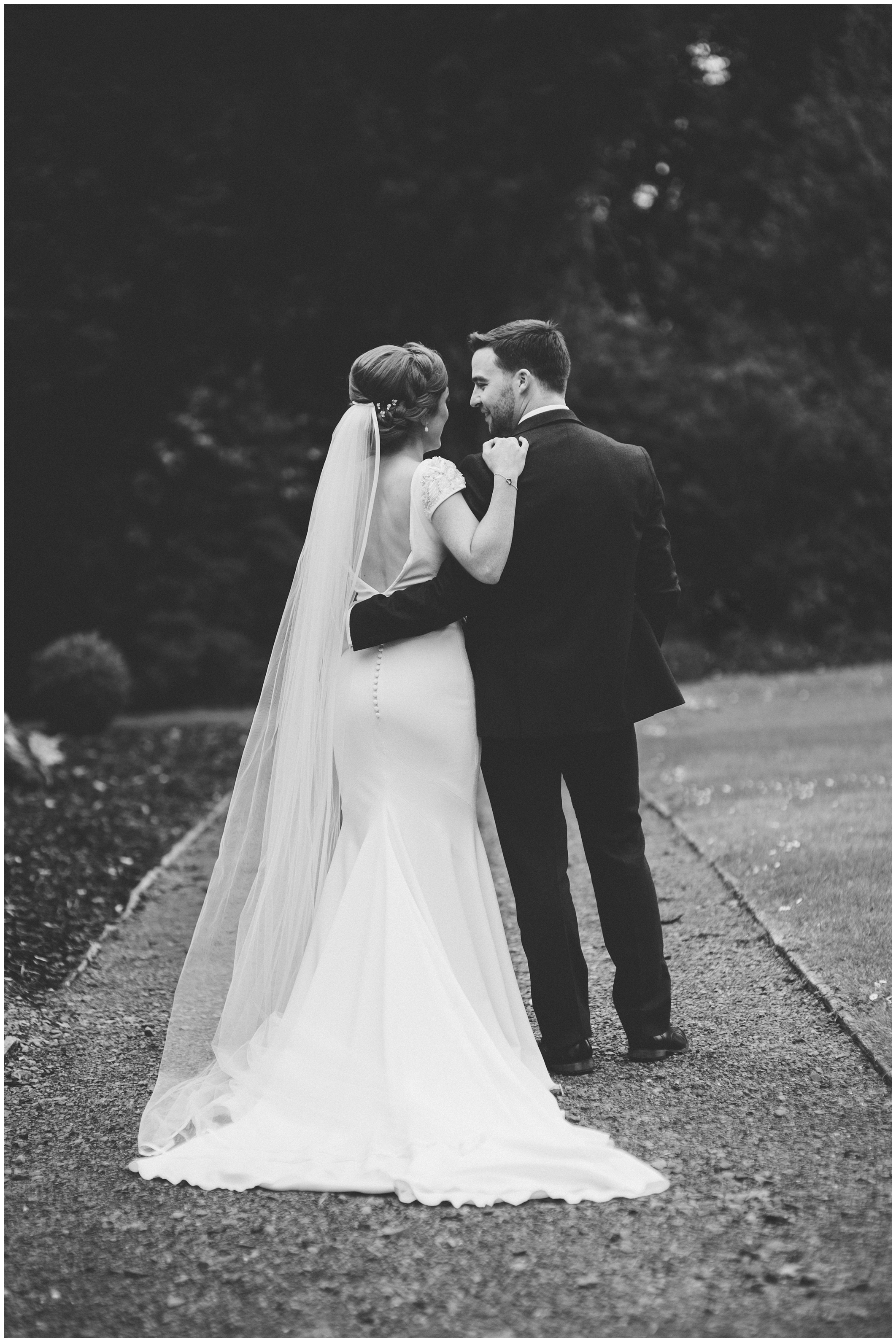 sinead_emmet_farnham_estate_wedding_jude_browne_photography_0113.jpg