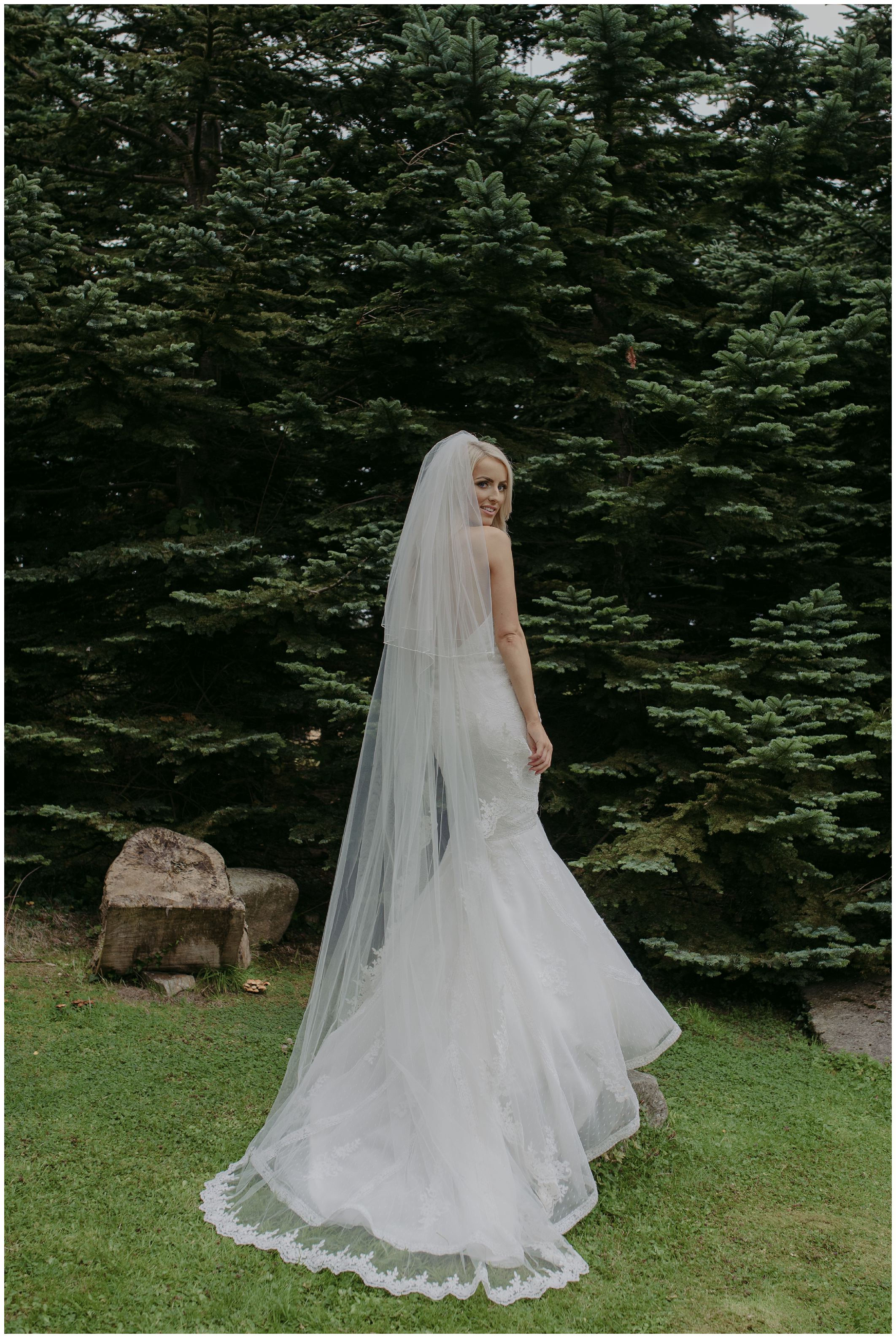 tara_neil_the_mill_alternative_quirky_wedding_jude_browne_photography_0143.jpg