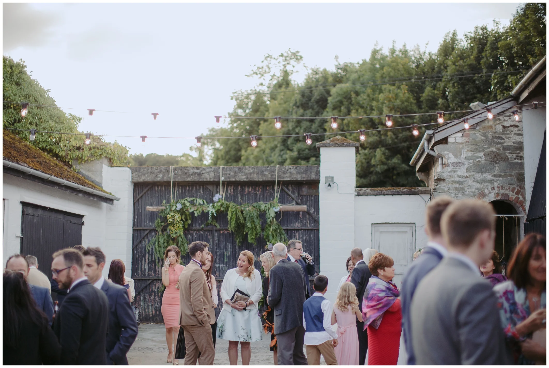 tara_neil_the_mill_alternative_quirky_wedding_jude_browne_photography_0164.jpg