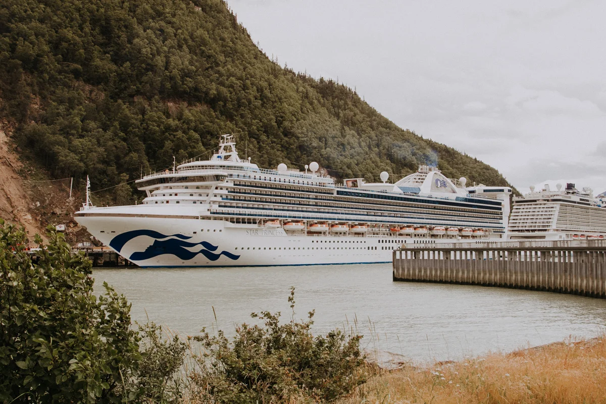 ACC-CanadaAlaskaSEA-WebSize-1807177.jpg