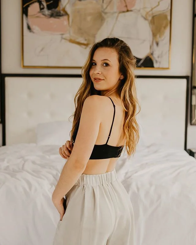 Love this shot I got of @jordann_mckenzie for @thenaughtygirlshop 🖤🌟