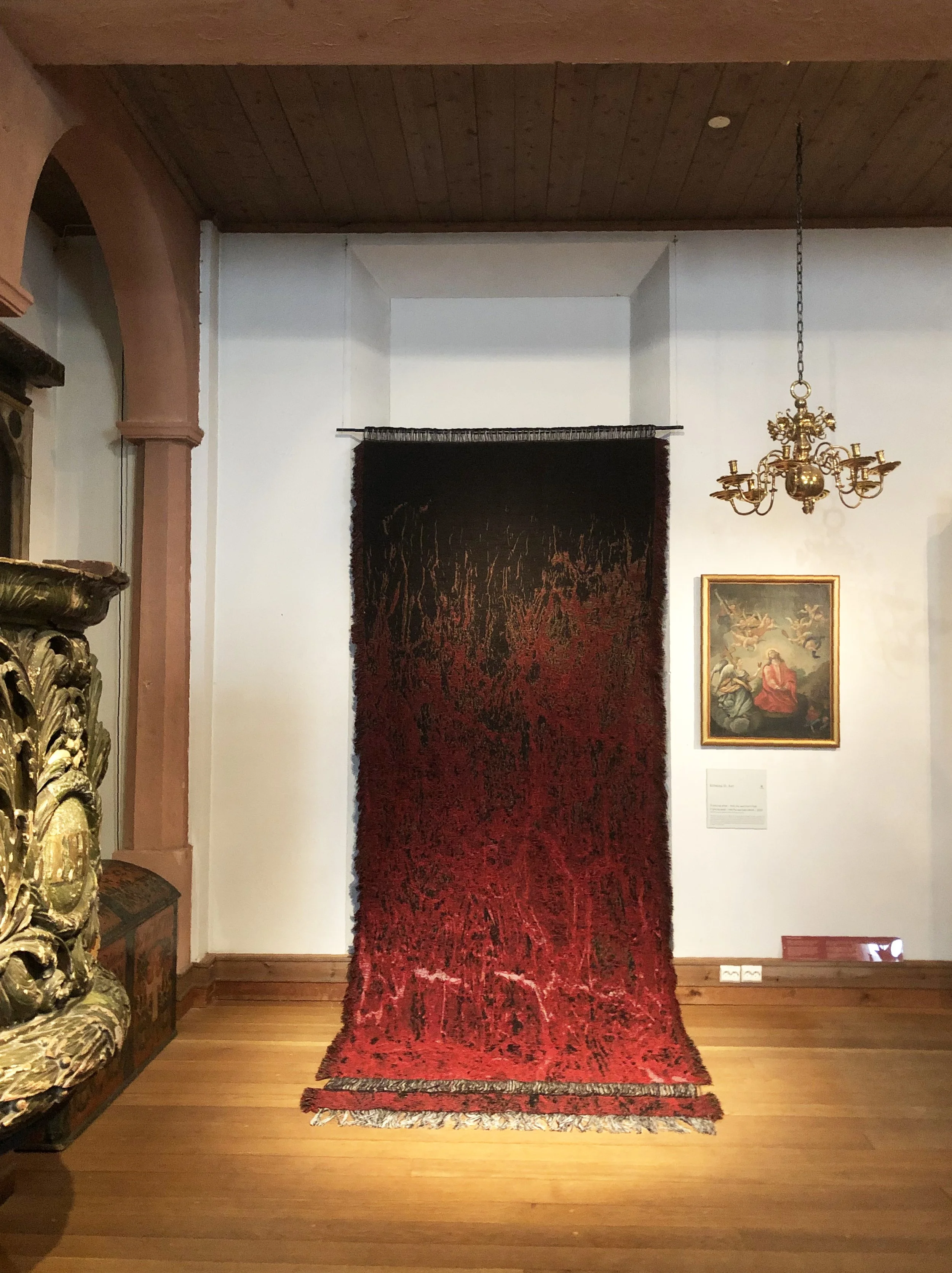 Red_foam1.jpg