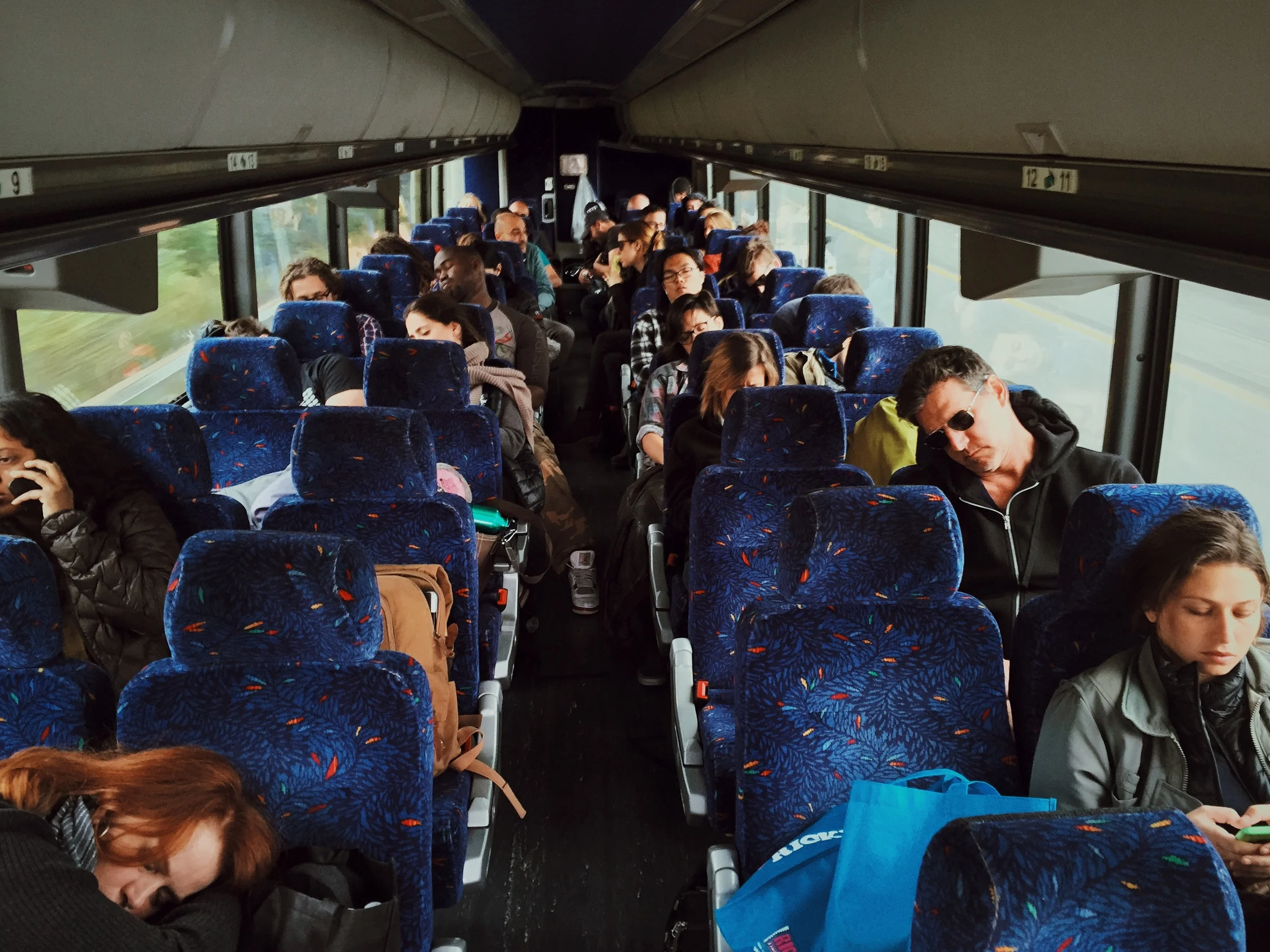 The Busride back to NYC. With 1h of sleep or even none it was time to take some rest. If teacher or student didnt matter.