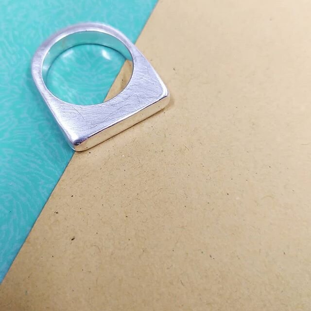 MAKE YOUR OWN RING

How beaut is this ring! Made by a lovley lady a couple of weeks ago in Cambridge. She wanted a simple geometric ring, I think she smashed it with this. If you'd like to have a go at making your own piece of Jewellery then why not 