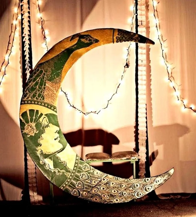 Moon Bench