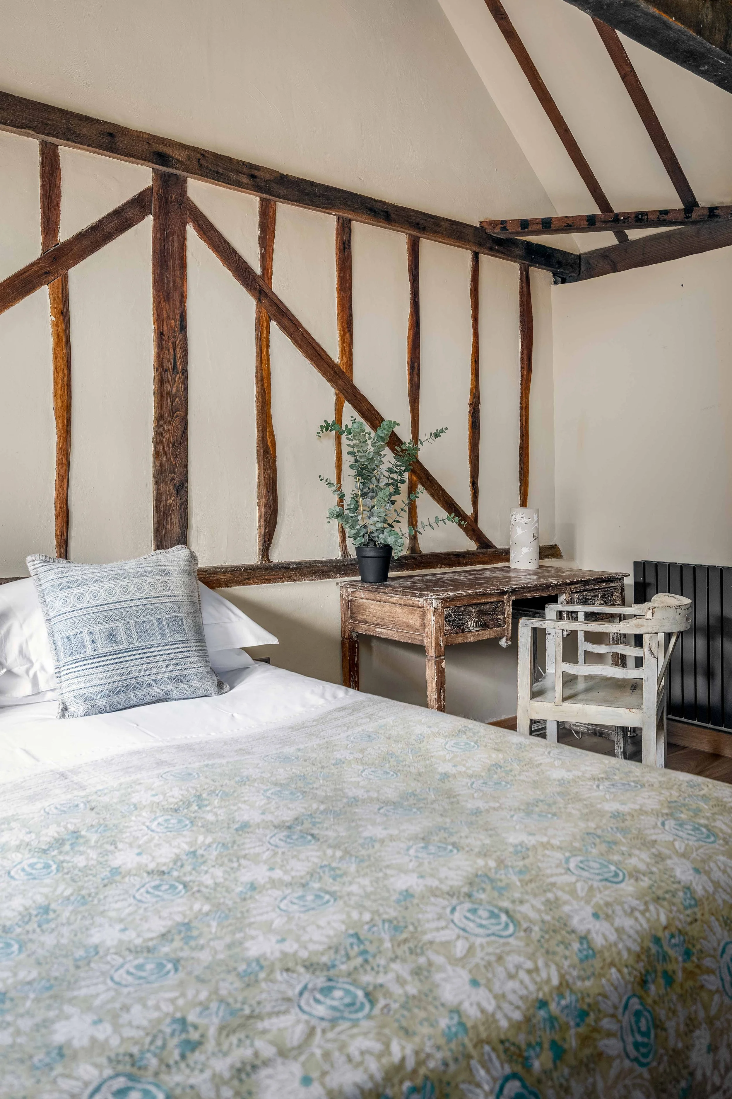 Trading Boundaries AirBnB photography Brighton