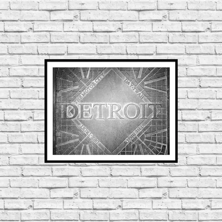 Detroit+Decorative+Manhole+brick.jpg