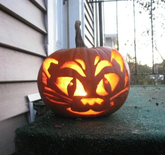 4 Ps Library- October