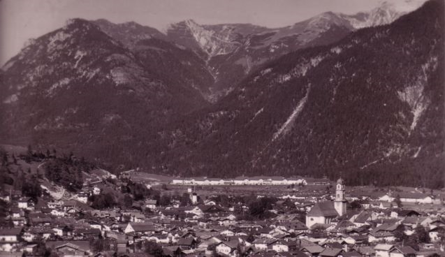And on this old picture you see the view of the military compounds.