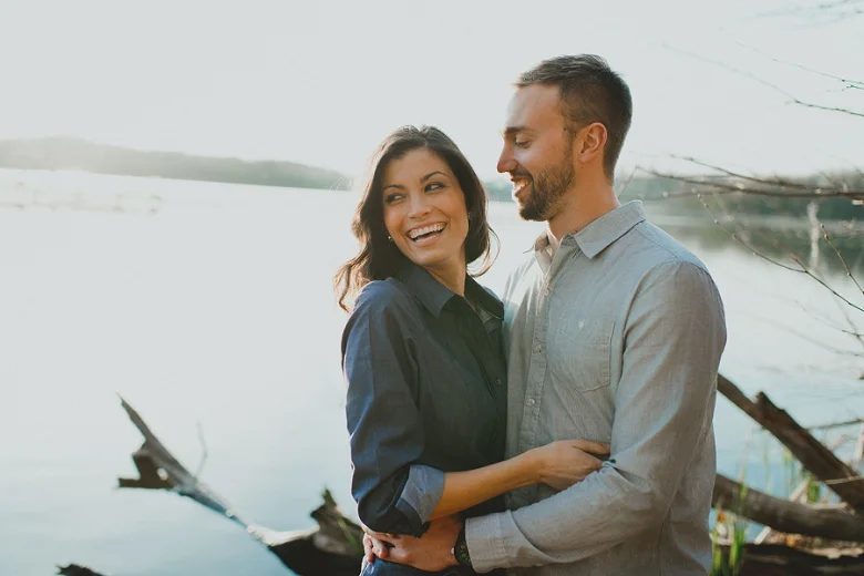 Lakeside-engagement-adventure