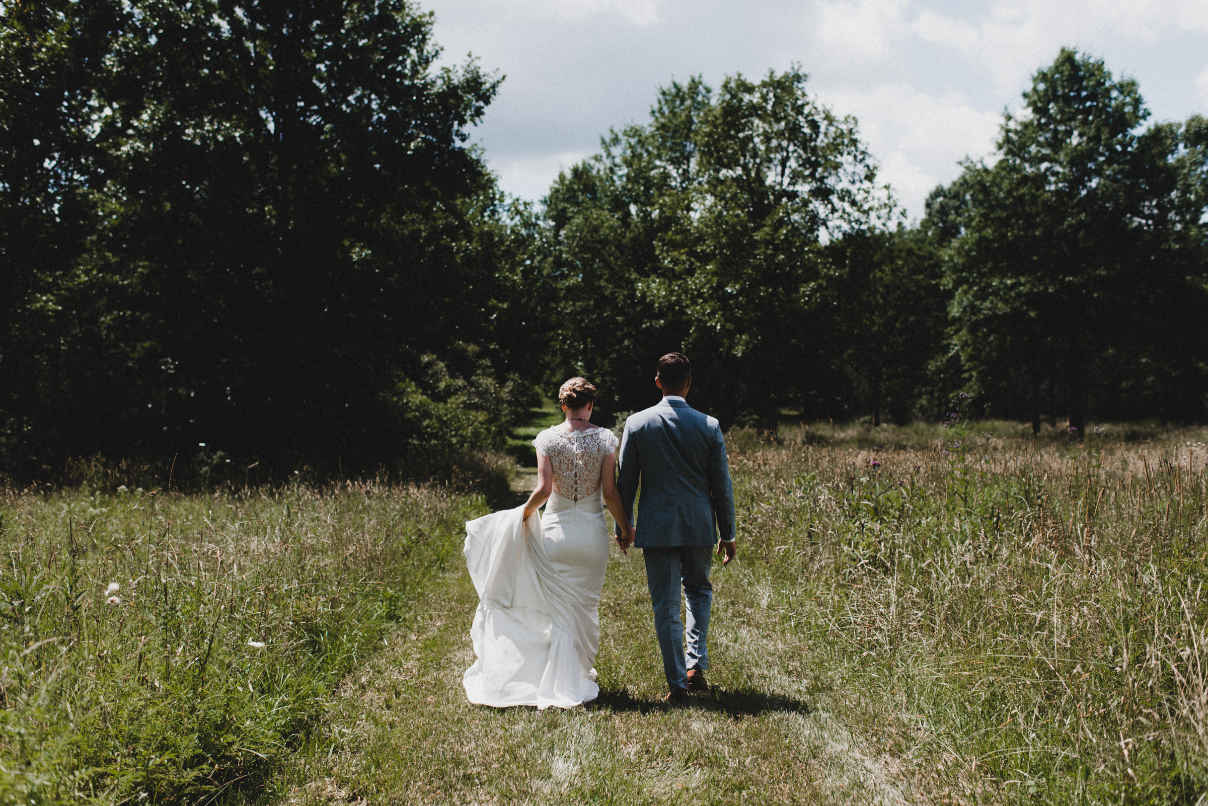 Intimate-Backyard-Farmhouse-Ohio-Wedding-Andi+Ben_Mallory+Justin-Photographers-67.JPG