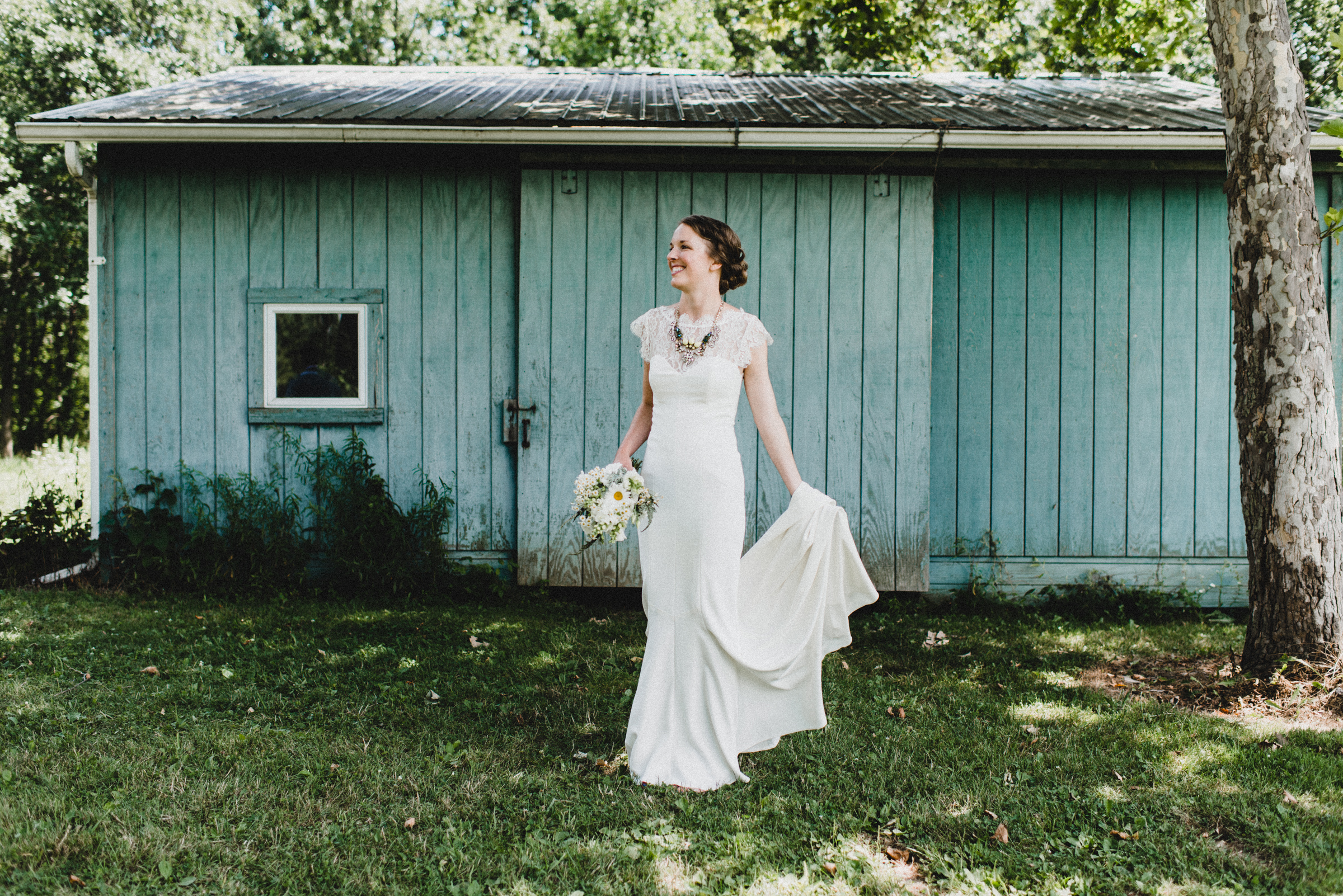 Intimate-Backyard-Farmhouse-Ohio-Wedding-Andi+Ben_Mallory+Justin-Photographers-136.JPG