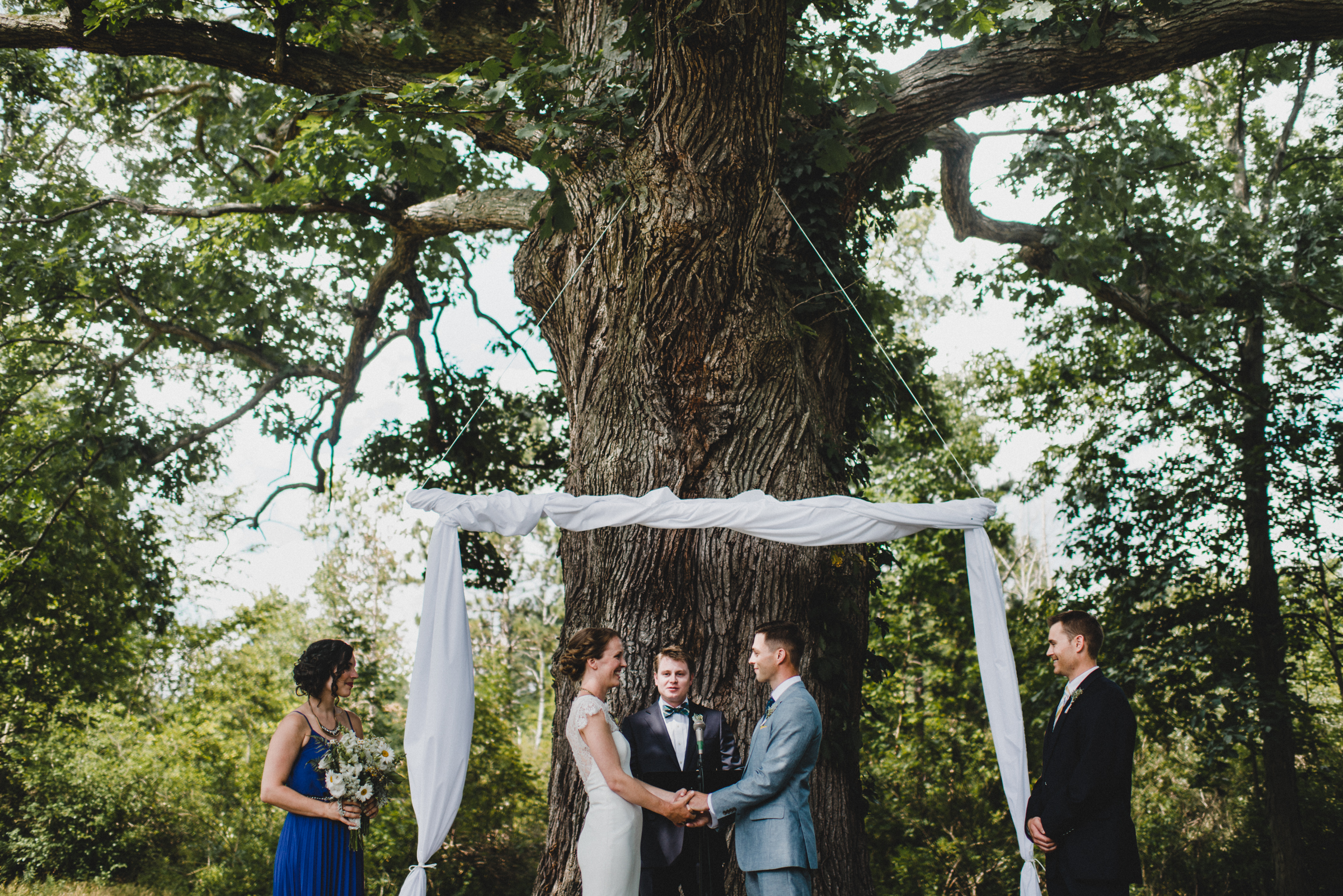 Intimate-Backyard-Farmhouse-Ohio-Wedding-Andi+Ben_Mallory+Justin-Photographers-156.JPG