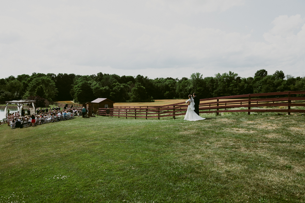 Peacock-Ridge-Farm-Wedding-MalloryandJustin-Photographers-50.jpg