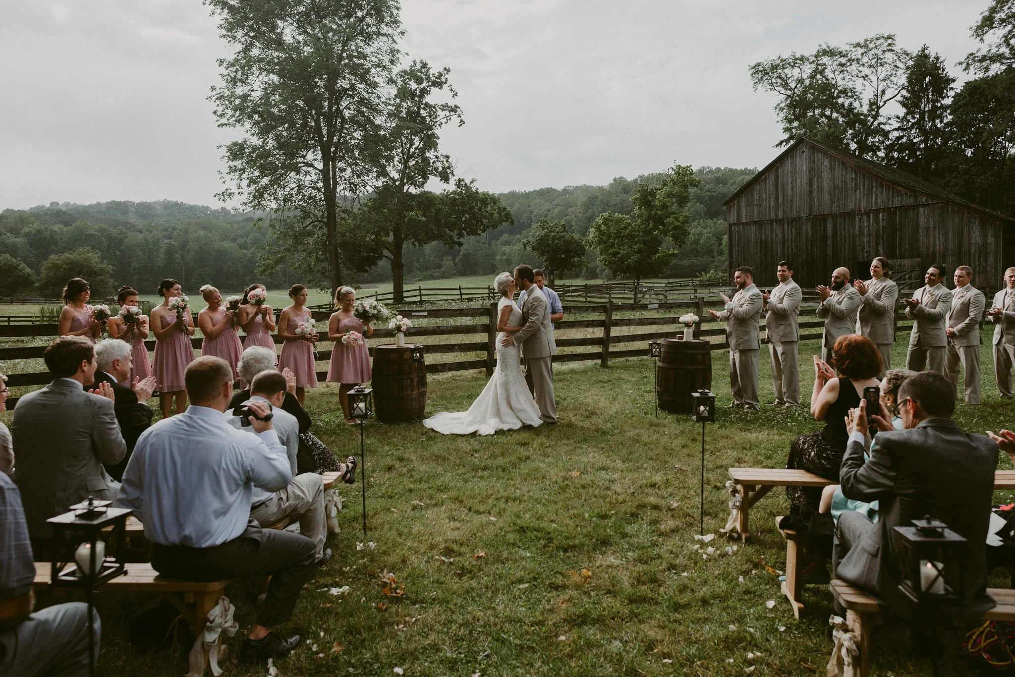 Hines-Hill-Farm-Cuyahoga-Valley-National-Park-Wedding_Emi+Andy_MJPHOTO-513.jpg
