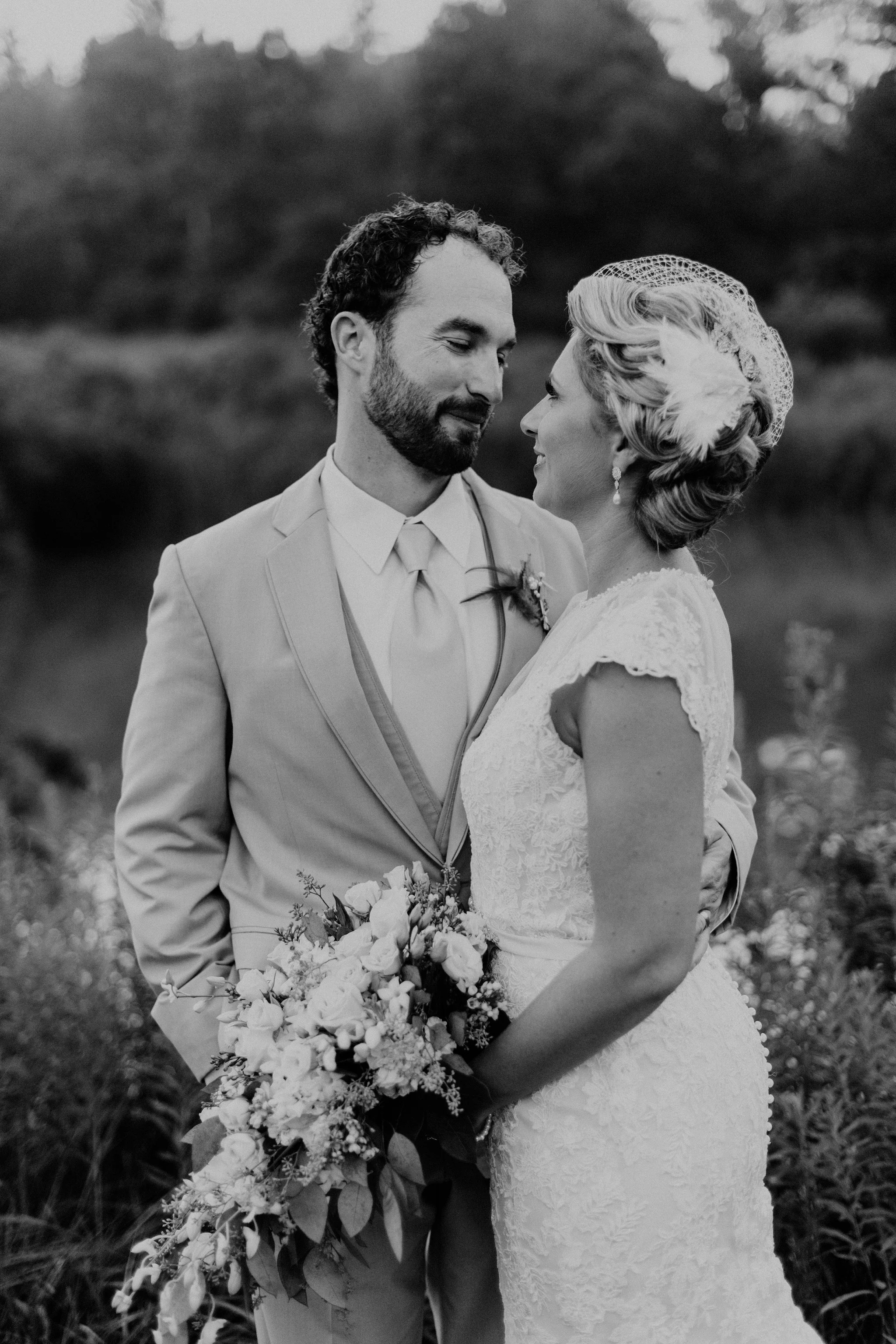Hines-Hill-Farm-Cuyahoga-Valley-National-Park-Wedding_Emi+Andy_MJPHOTO-747.jpg