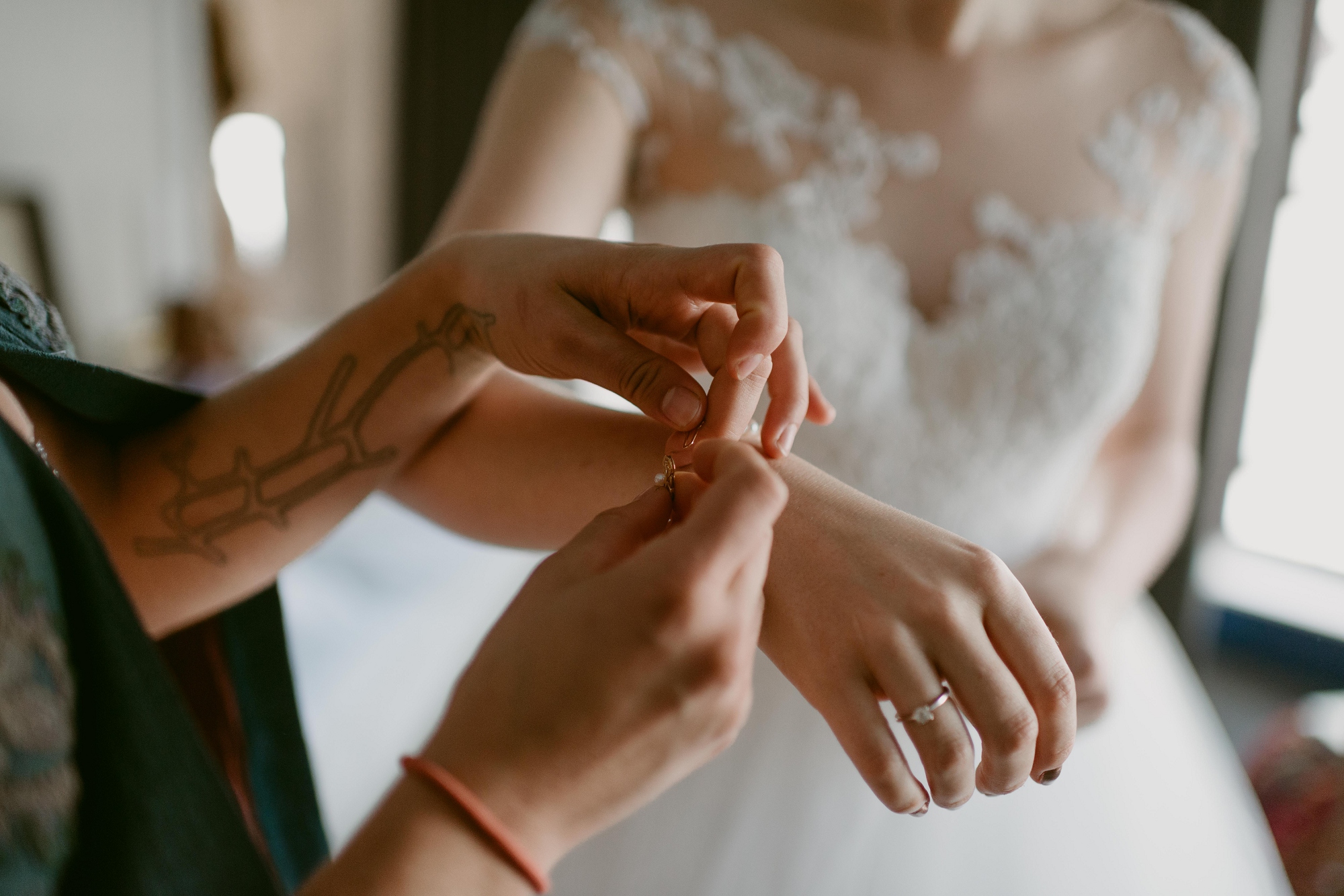 Romantic-Industrial-Warehouse-Wedding_Mallory+Justin-Photographers_0170.jpg