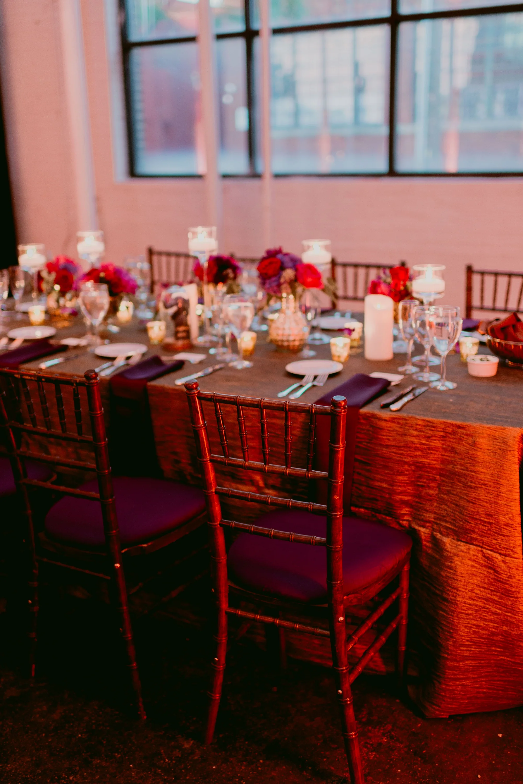 Romantic-Industrial-Warehouse-Wedding_Mallory+Justin-Photographers_0196.jpg