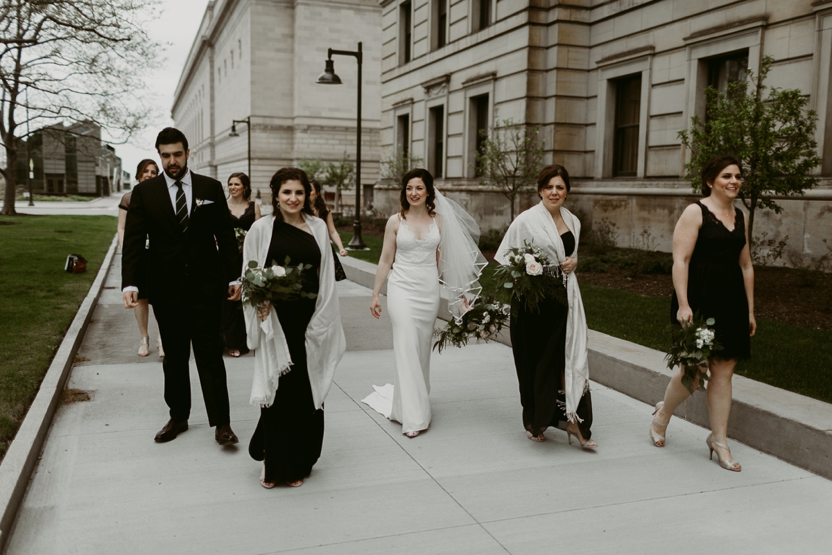 Rachel+Michael_Lake-Erie-Building-Cleveland-Wedding_M+J-Photographers-160.jpg