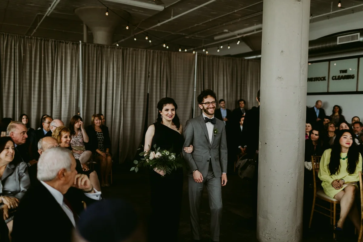 Rachel+Michael_Lake-Erie-Building-Cleveland-Wedding_M+J-Photographers-354.jpg